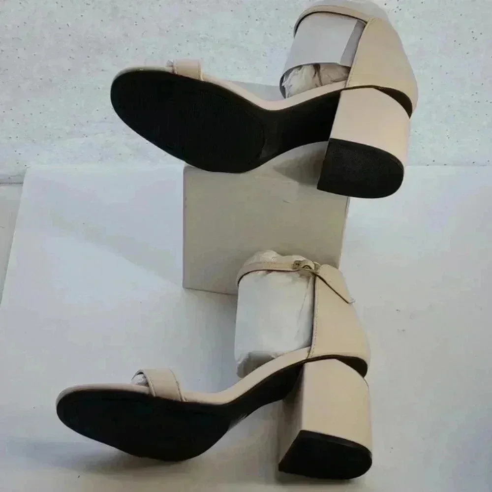 Qupid heeled ankle strap sandals